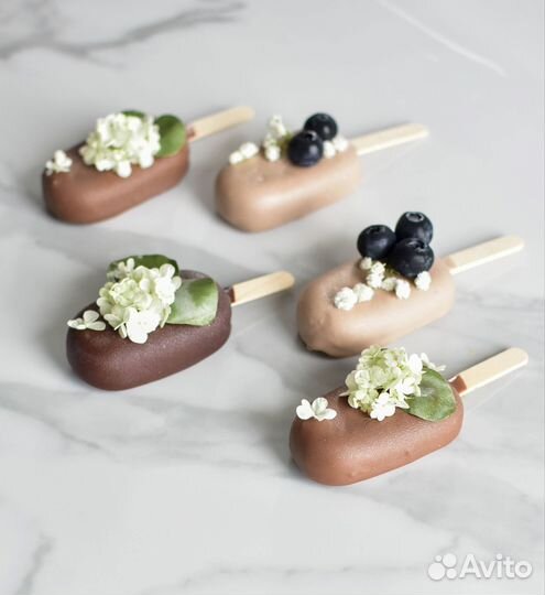 Макаронс, кап кейк, бенто, торт