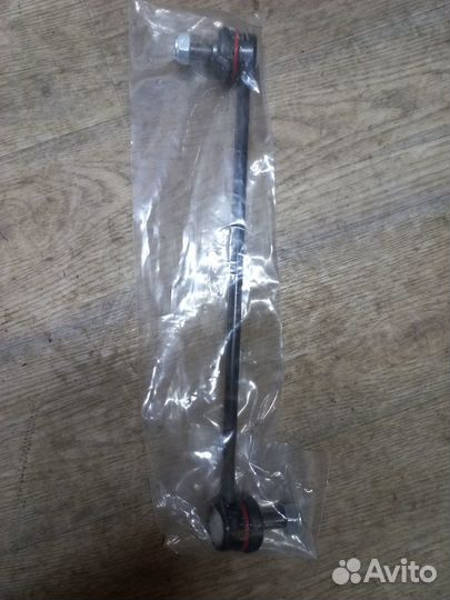 Тяга стабилизатора задняя Hyundai Santa Fe 28575