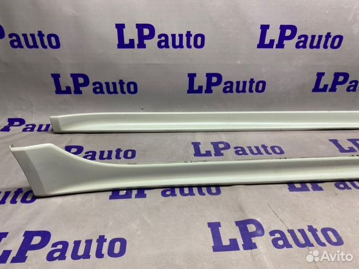 Накладка порога Mitsubishi Lancer X седан 2.0 2009