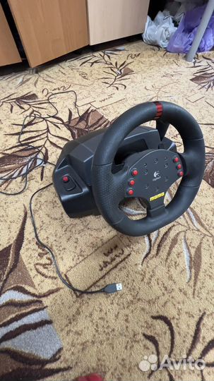 Игровой руль logitech momo racing 900