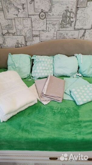 Бортики на детскую кроватку