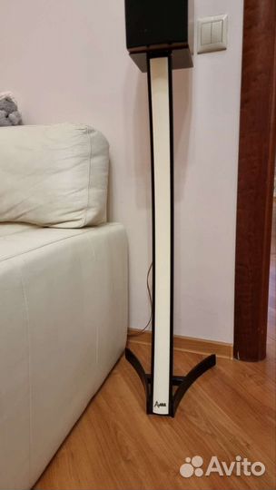 Стойки для акустики