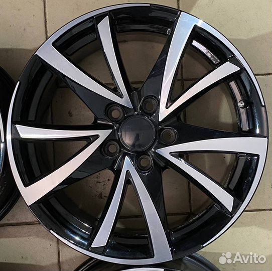 R17 диски 5x114.3 Nissan Renault