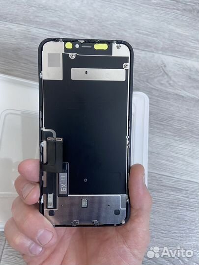 Дисплей на iPhone 11 (не оригинал)