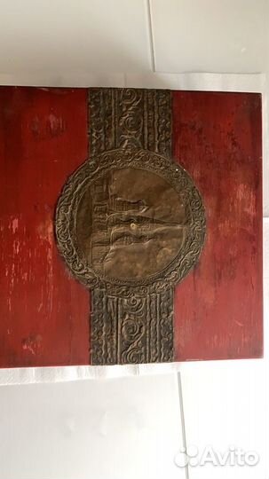 Антикварная шкатулка