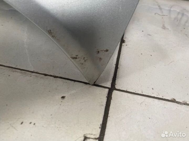 Капот Toyota Avensis T250 2004-2006