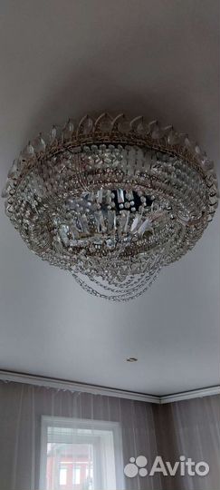 Люстра потолочная