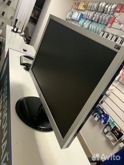 Монитор LG Flatton L222WS