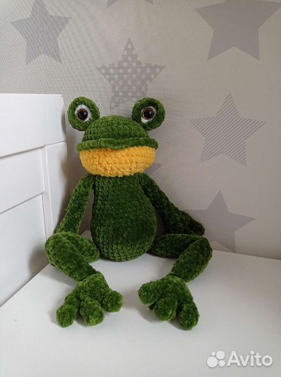 Вязаная лягушка