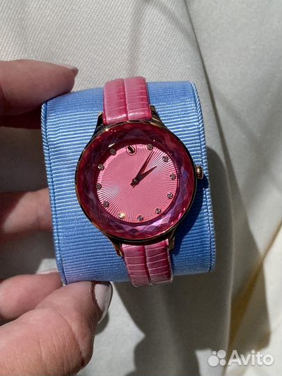 Наручные часы Swarovski pink под заказ