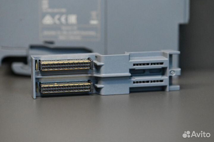 Siemens 6ES7 522-1BL01-0AB0 новый, без упак. 1 шт