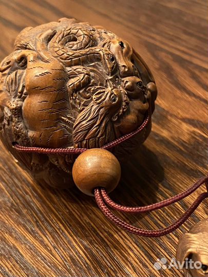 Нэцке японская, деревянная футляр для печати