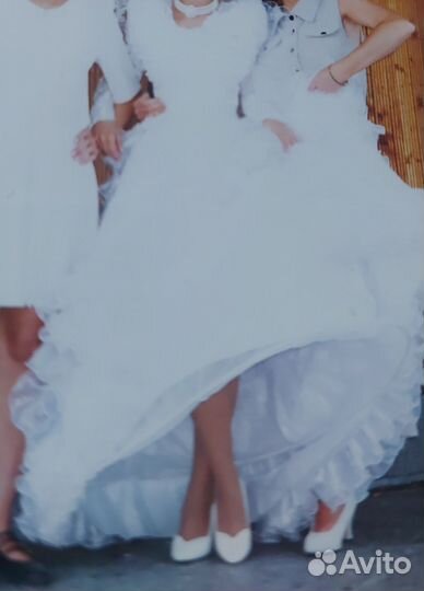 Свадебное платье