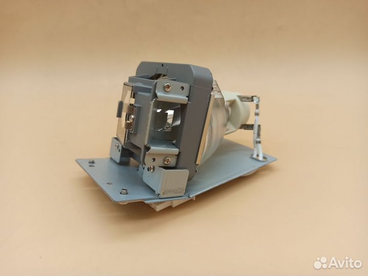С дефектом 836348 Лампа для проектора