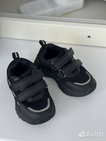 Кроссовки tombi 24