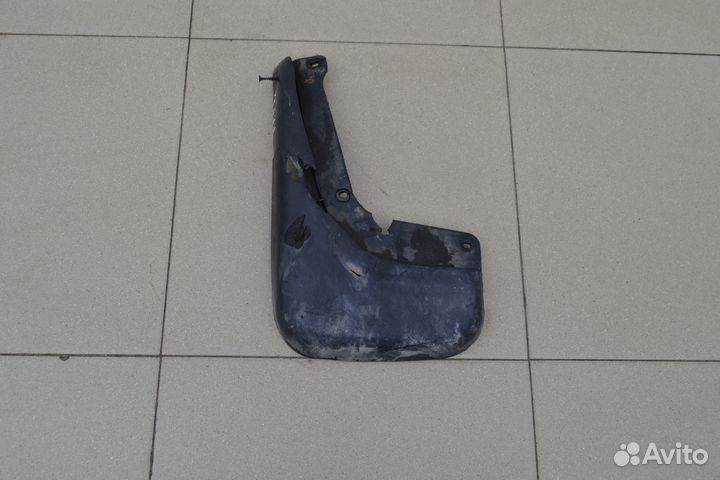 Брызговик задний левый Ford Focus 2