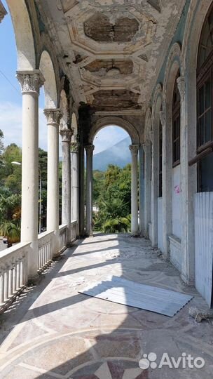 Джип-тур Абхазия, Дом Призрака