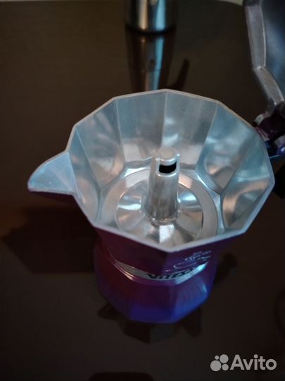 Гейзерная кофеварка