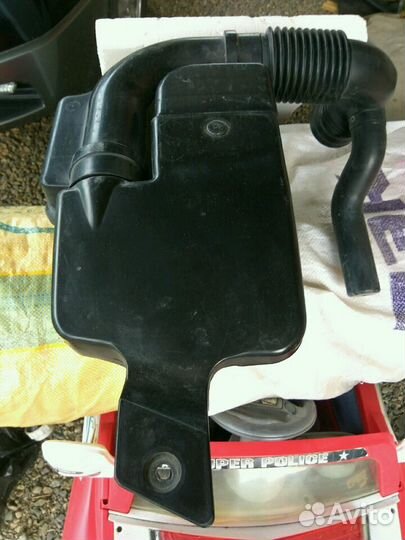 Продается воздухозаборник forester Sg5