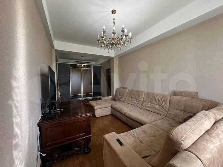 1-к. квартира, 54 м², 4/8 эт.