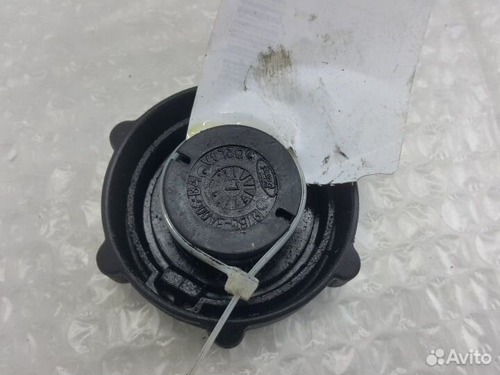 Крышка бачка гур Ford Mondeo