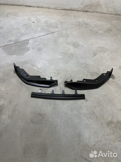 Губа переднего бампера bmw 3 g20