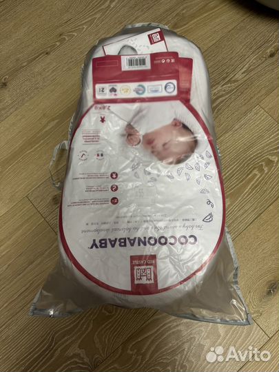 Кокон ред кастл