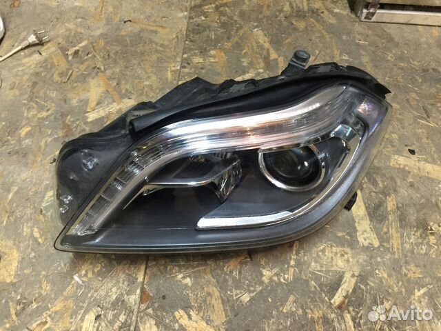 Мерседес GL 166 фара