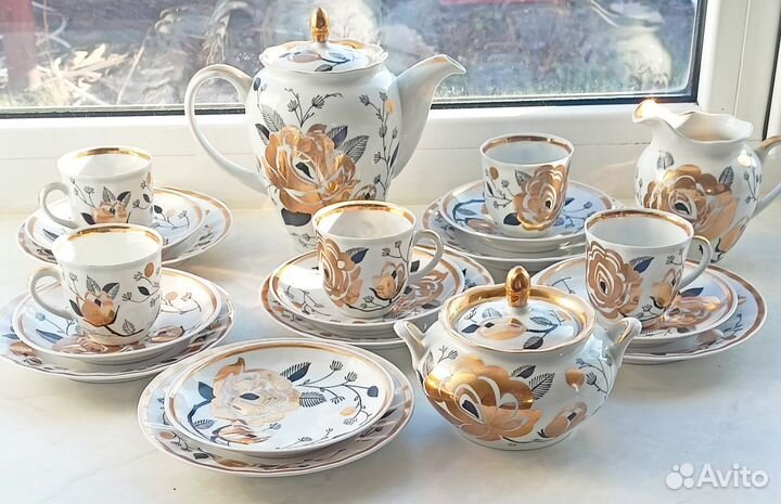 Сервиз кофейный Золотая Роза Дулево