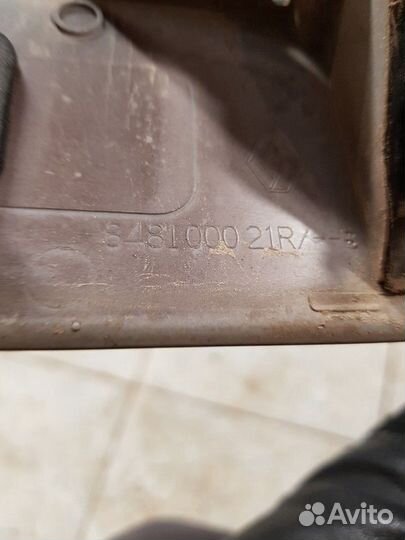 Накладка крышки багажника Renault Fluence