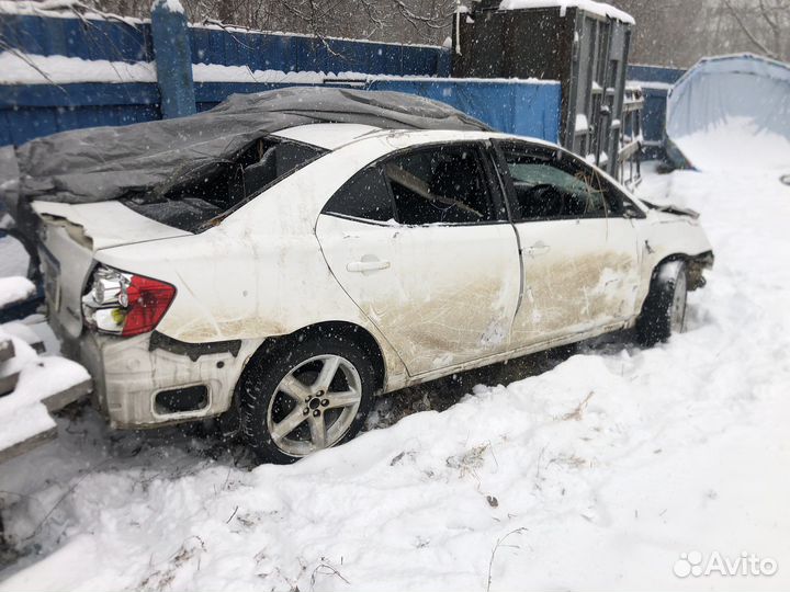 Toyota Allion 1.8 AT, 2002, битый, 235 000 км