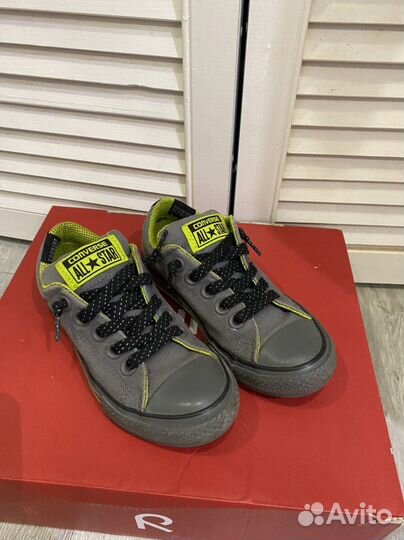 Комлектом converse 4-5 лет