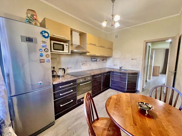 2-к. квартира, 65 м², 10/11 эт.