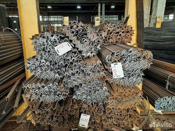 Уголок металлический 63х63х5 длина 6м Ст3