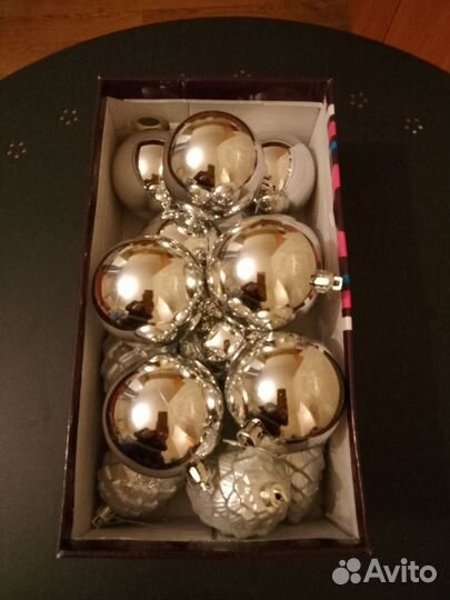 Елочные игрушки