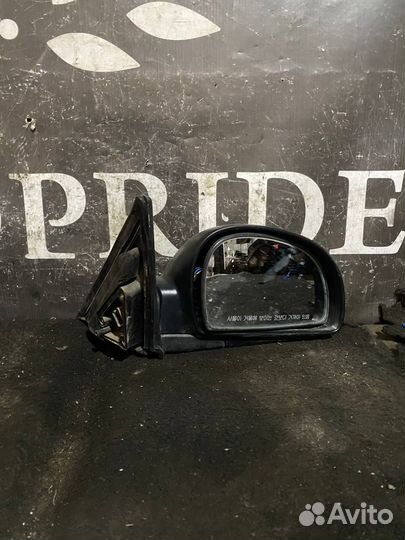 Переднее правое зеркало Hyundai Accent