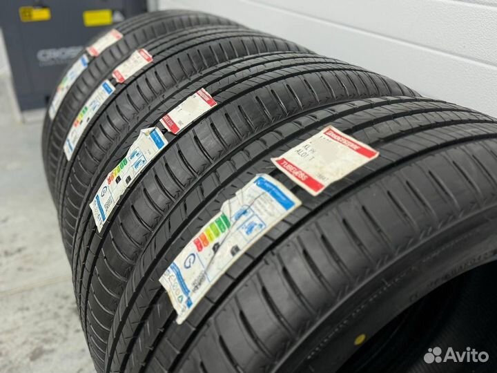 Bridgestone Alenza 001 275/55 R20 113V