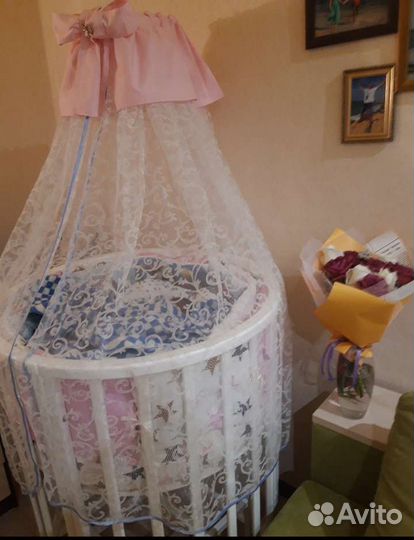 Кровать круглая/овальная с матрасами и бельем