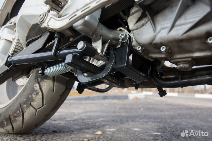 Центральная подножка bmw f650CS