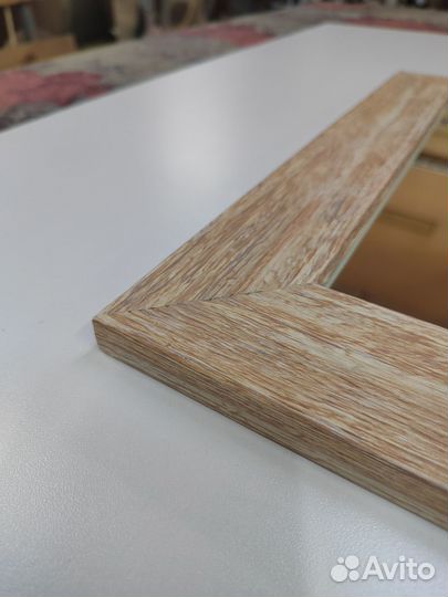 Зеркало настенное