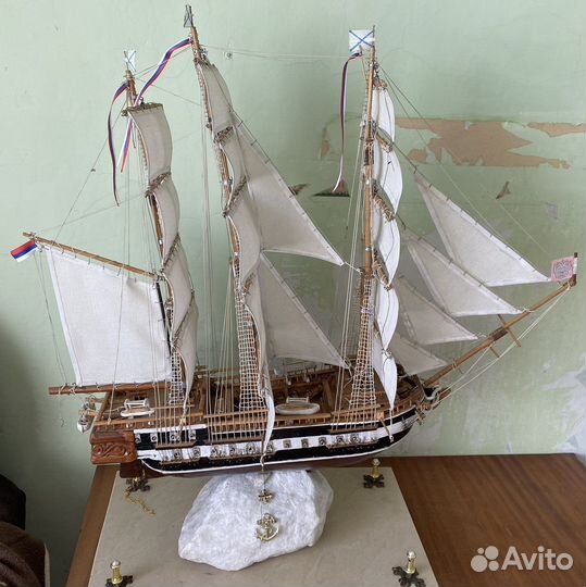 Корабль ручной работы