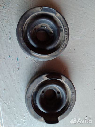 Заглушка на фару акцент