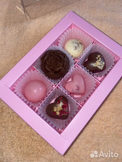 Шоколадные конфеты ручной работы