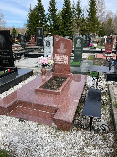 Установка памятников. Памятники от производителя