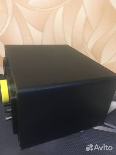 Сабвуфер Thonet vander