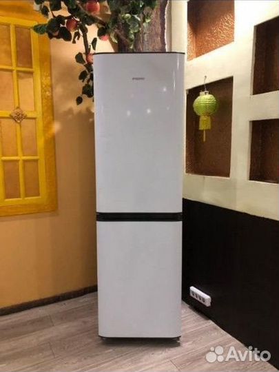 Холодильник атлант бу Samsung Bosch