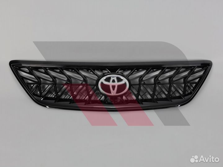 Решетка радиатора Toyota Harrier 30 03-09г TRD