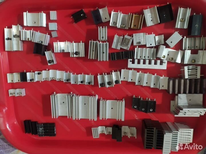 Радиаторы. теплоотводы. вентилятор с радиатором