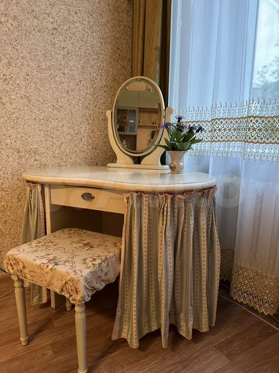 2-к. квартира, 70 м², 1/3 эт.