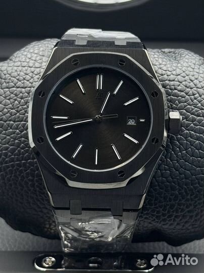 Часы Audemars Piguet черные мужские